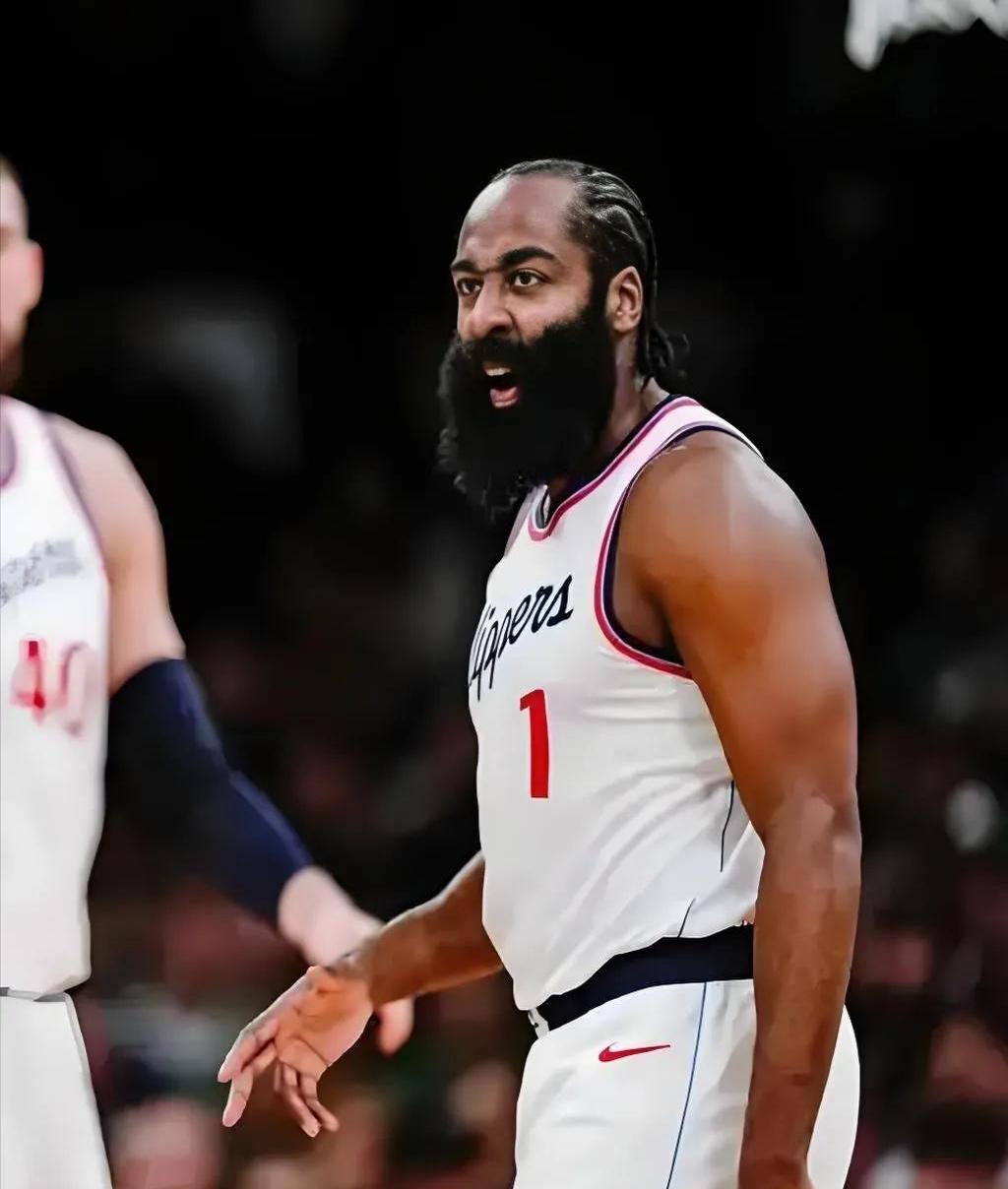 哈登关键节点赛事规则更新，公牛带队取胜！(哈登关键节点赛事规则更新,公牛带队取胜了吗)